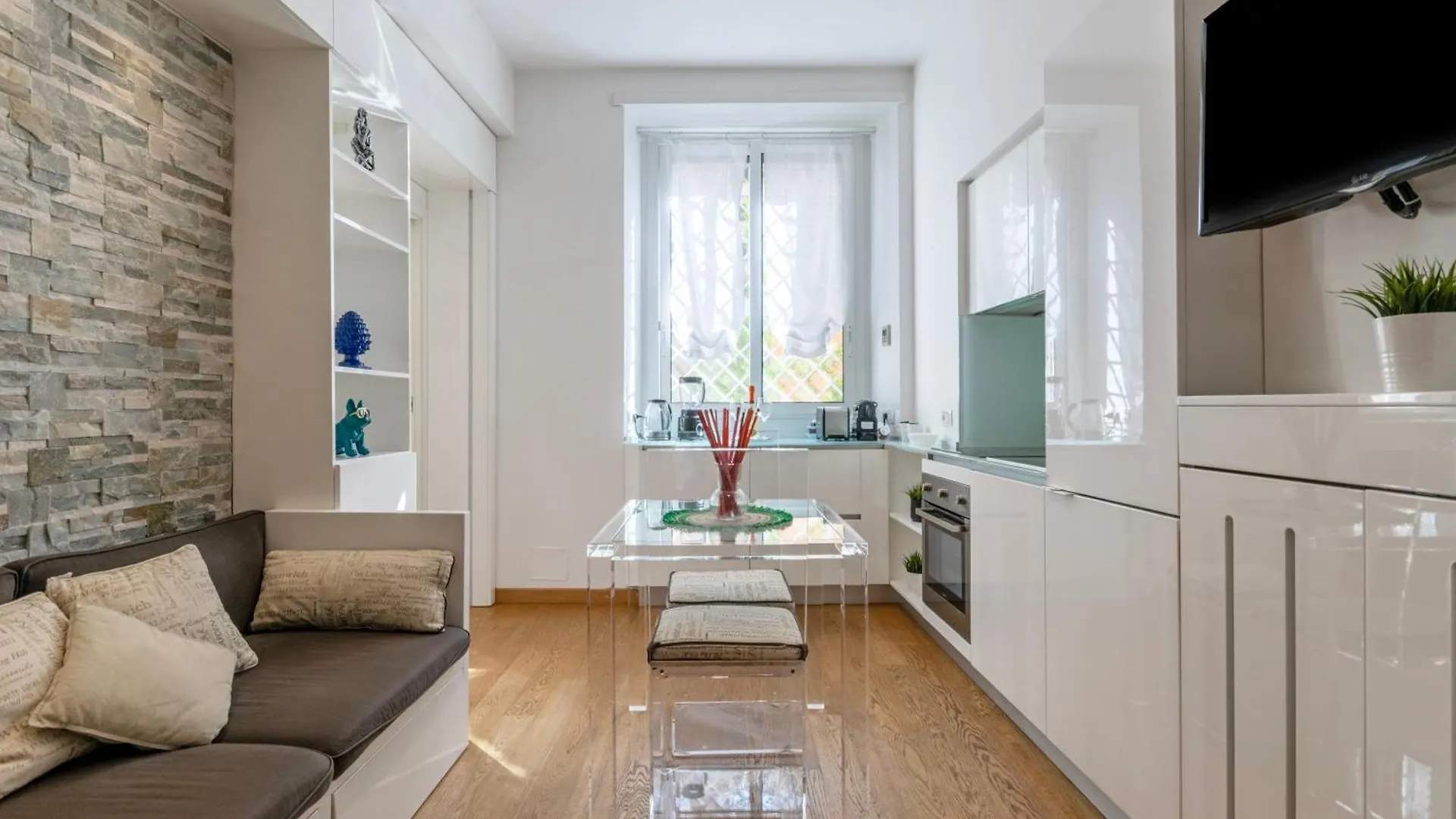 Peaceful Retreat In Central Rome location